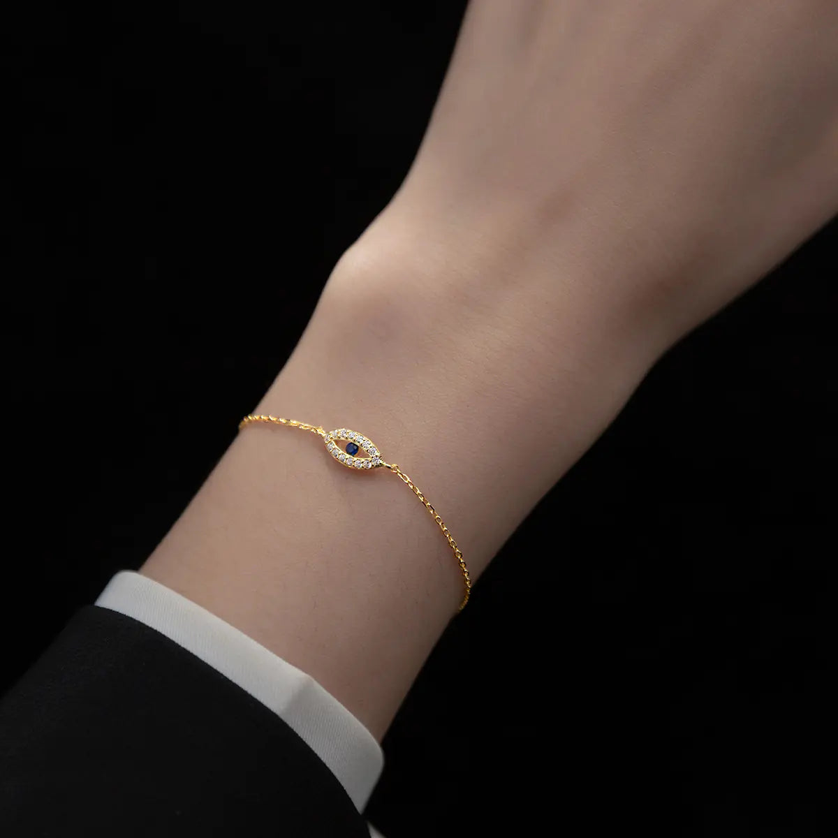 Custom Chic Silver Bracelet Line