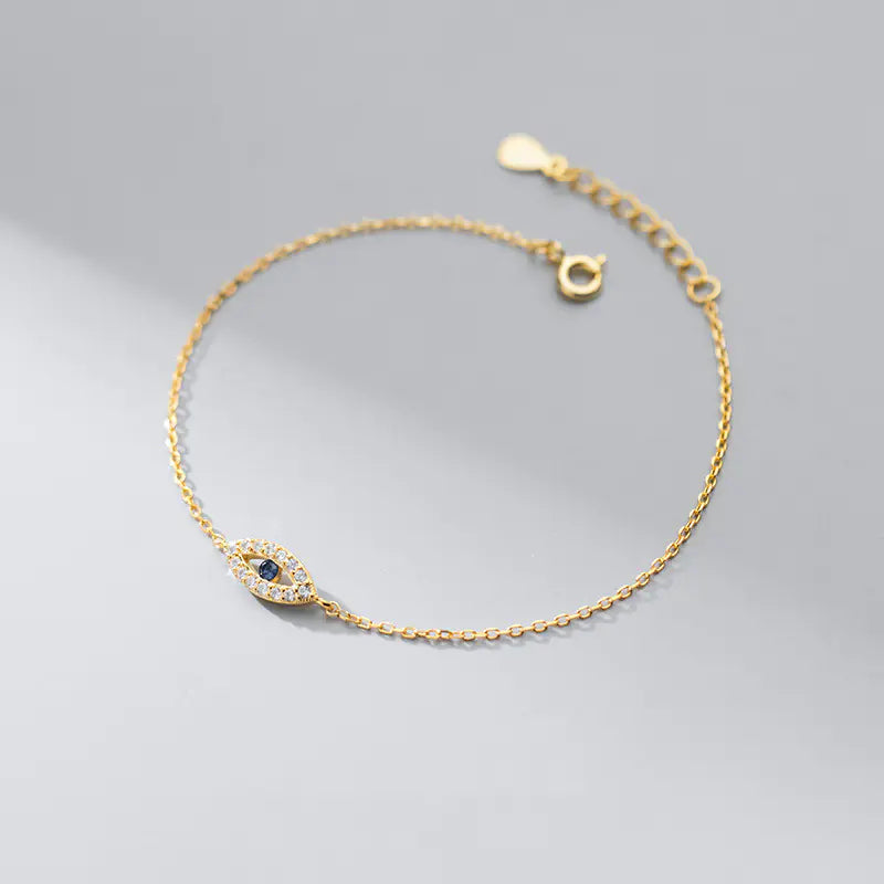 Custom Chic Silver Bracelet Line